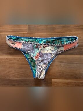 Maaji Reversible Floral & Map Print Bikini Bottoms - Size L